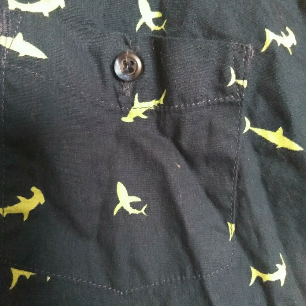 Shirt - Picture 2 of 3